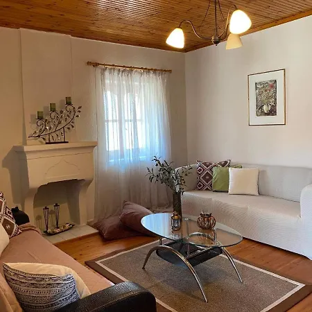 Despina's House 펜션 시키아